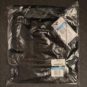 Nike Men's Black T-Shirt